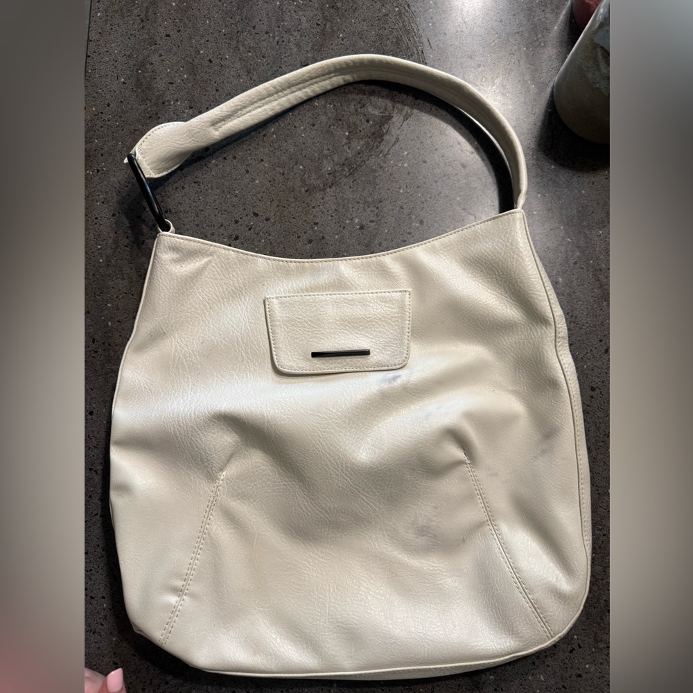 Matt & Nat White Shoulder Bag